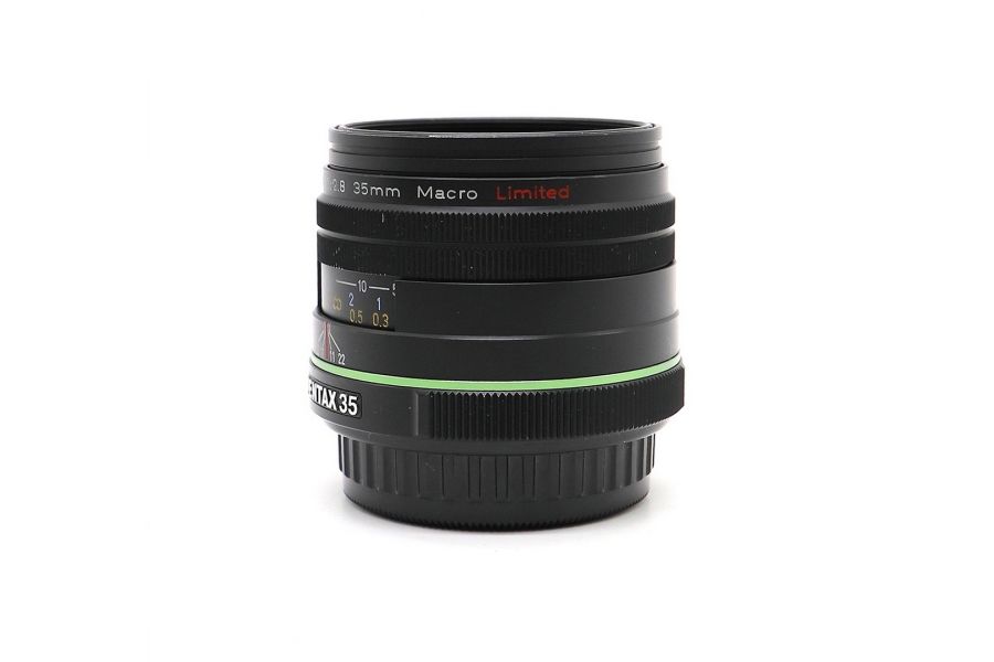 Pentax-DA SMC 35mm f/2.8 Macro Limited в упаковке