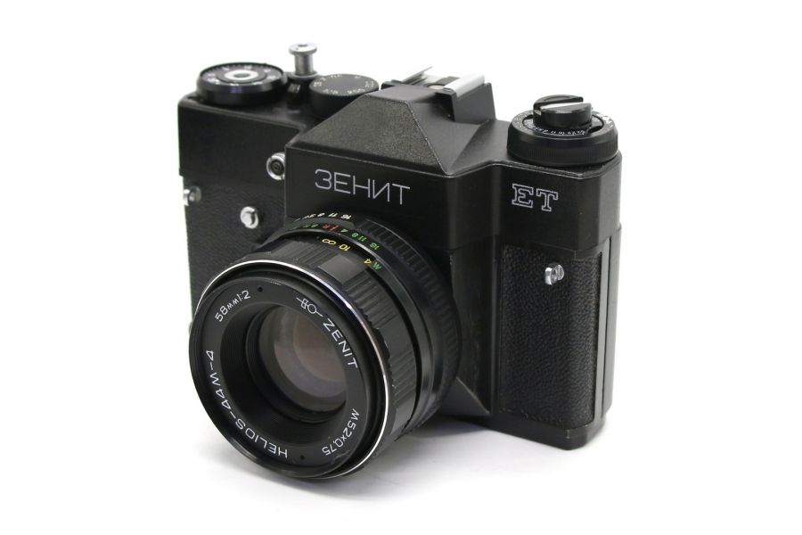 Зенит ЕТ black kit без экспонометра (БелОМО, 1993)