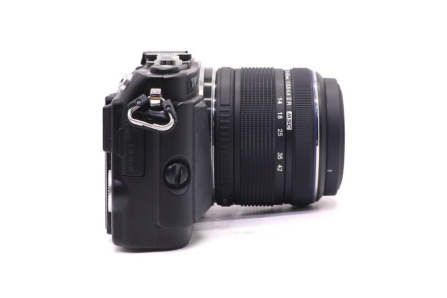 Olympus Pen E-PL5 kit (пробег 1280 кадров)