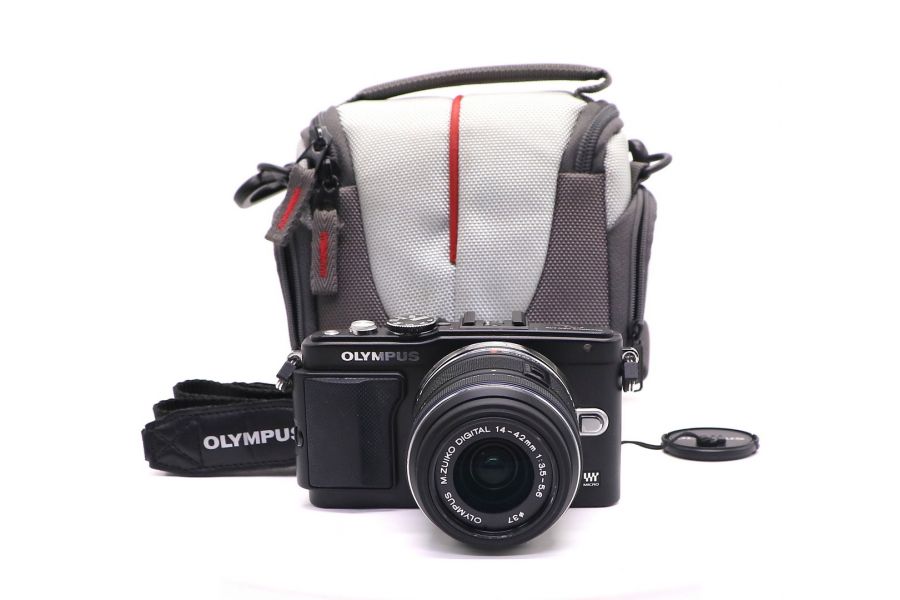 Olympus Pen E-PL5 kit (пробег 1280 кадров)