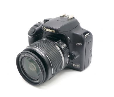 Canon EOS 1000D kit (пробег 49345 кадров)