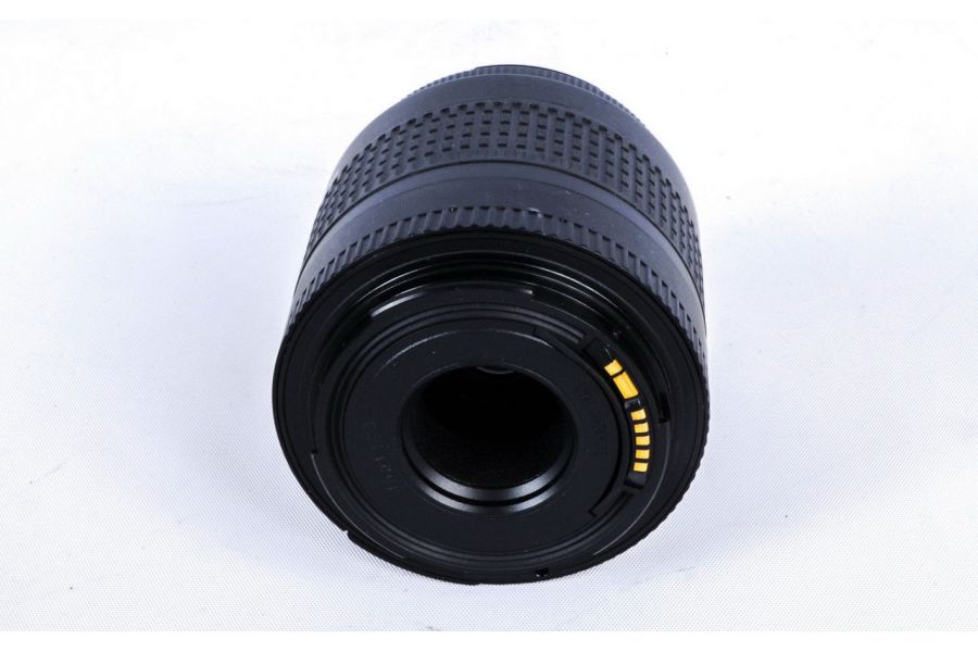 Canon EF 38-76mm 4.5-5.6 (Japan, 1995)