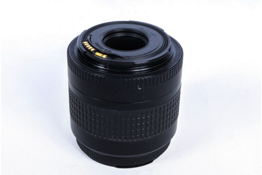 Canon EF 38-76mm 4.5-5.6 (Japan, 1995)