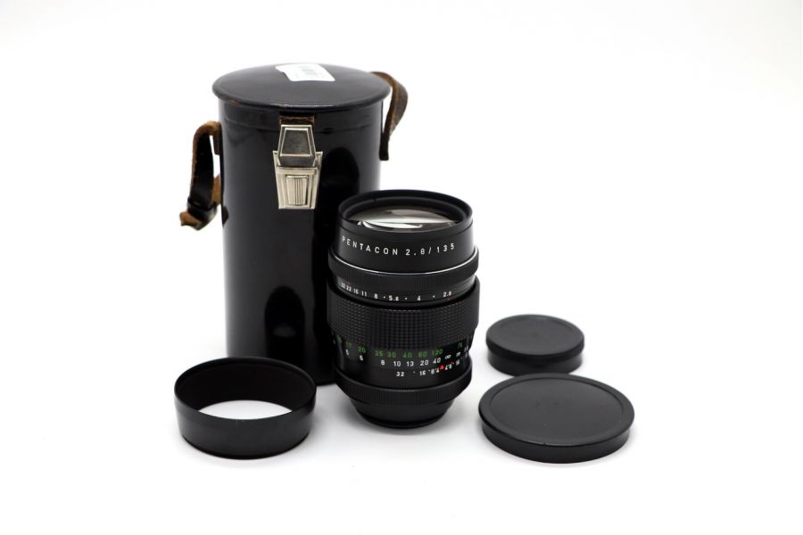Pentacon 2.8/135 M42