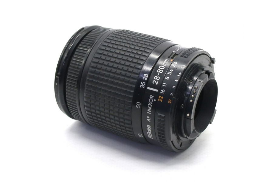 Nikon 28-80mm f/3.5-5.6D AF Nikkor в упаковке
