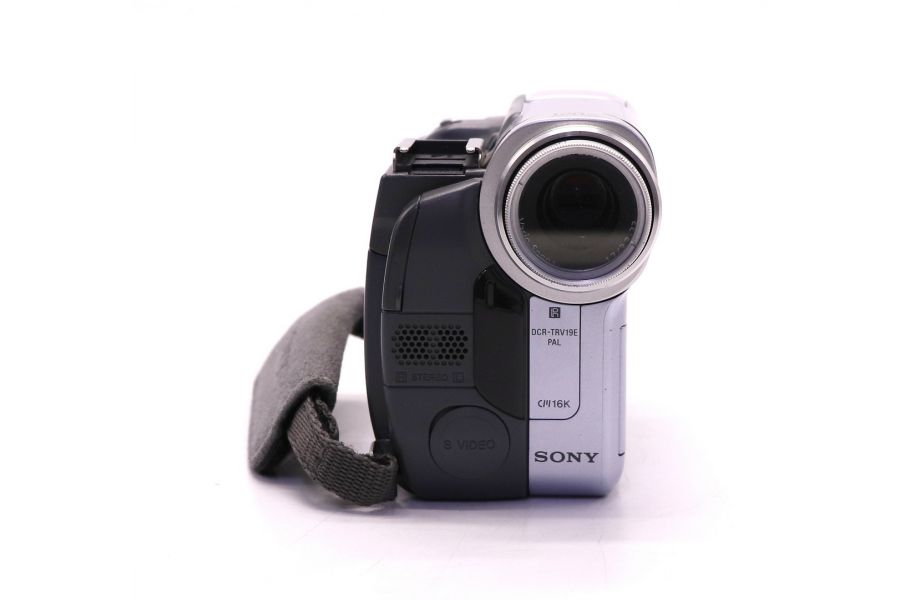 Видеокамера Sony DCR-TRV19E в упаковке (Japan)