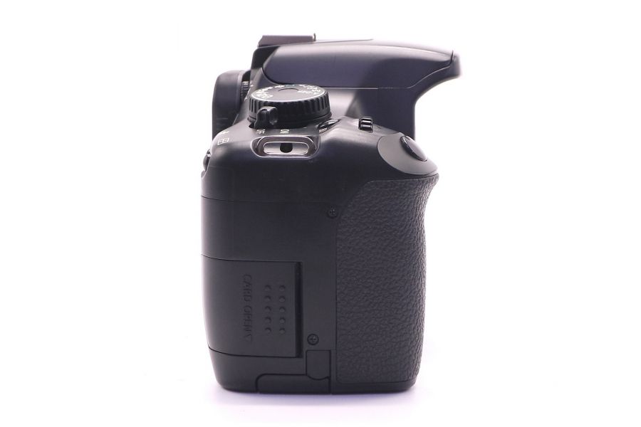 Canon EOS 450D body (пробег 3235 кадров)