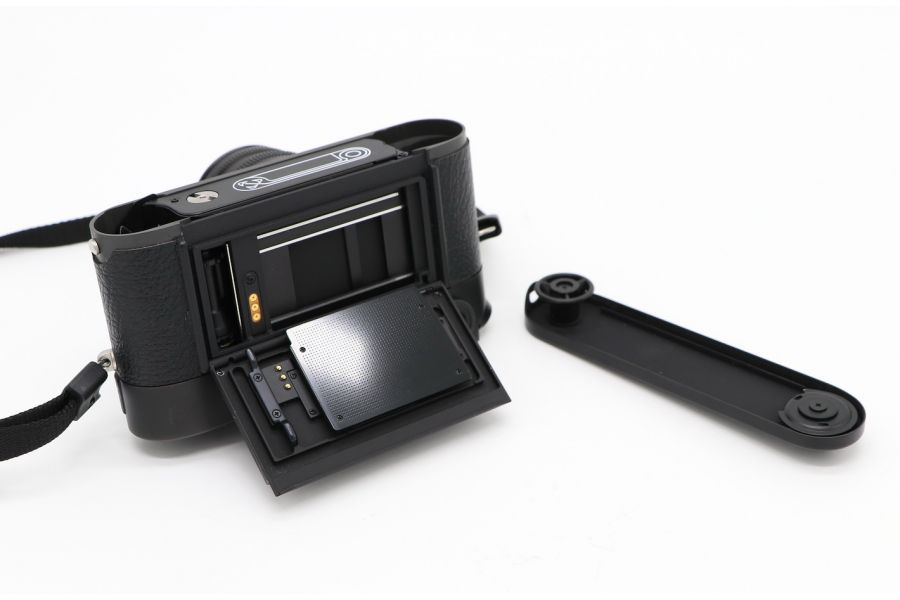 Leica M7 + Summicron-M 2/50 (Germany)