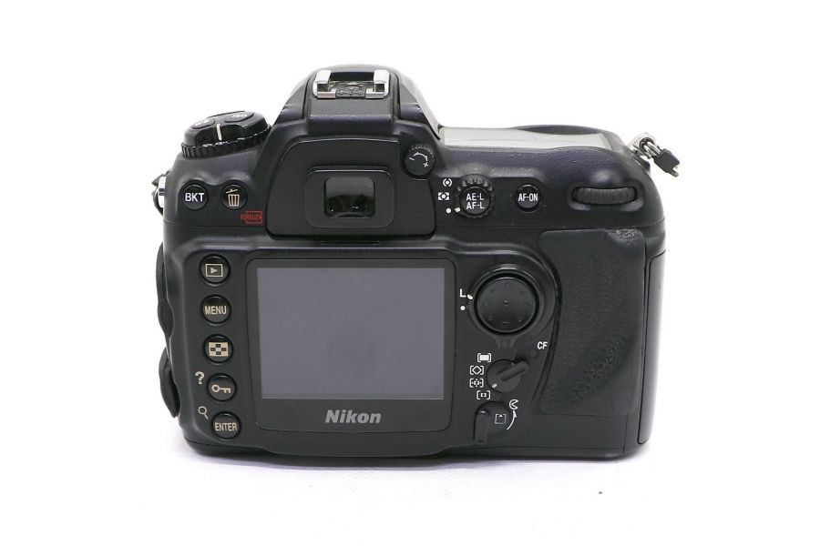 Nikon D200 body (пробег 79980 кадров)
