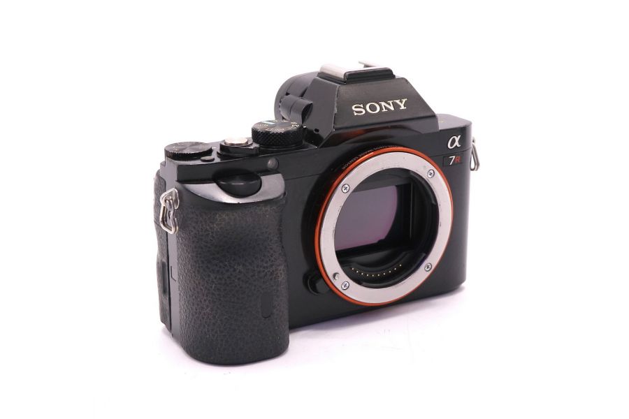 Sony A7R ILCE-7R body (пробег 166100 кадров)