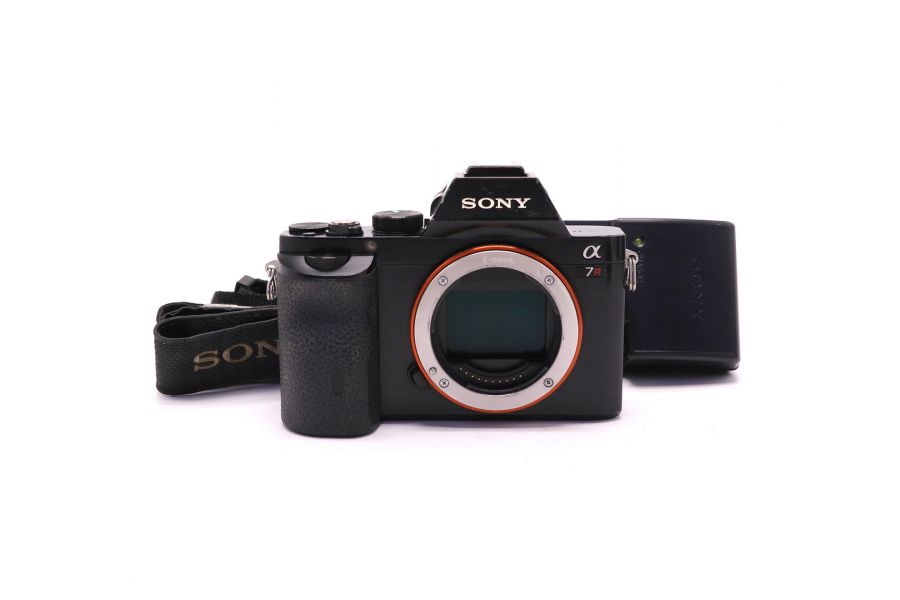 Sony A7R ILCE-7R body (пробег 166100 кадров)
