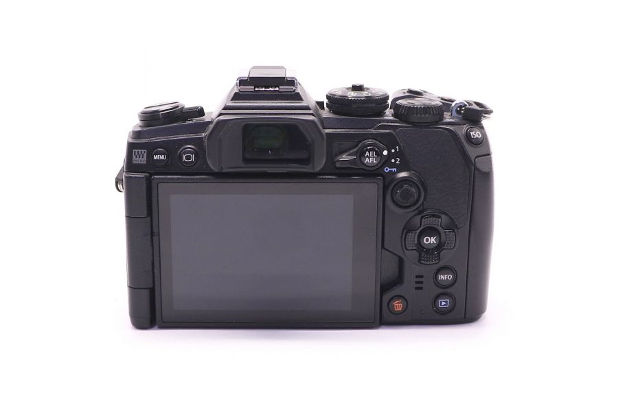 Olympus OM-D E-M1 Mark III body в упаковке (пробег 3325 кадров)