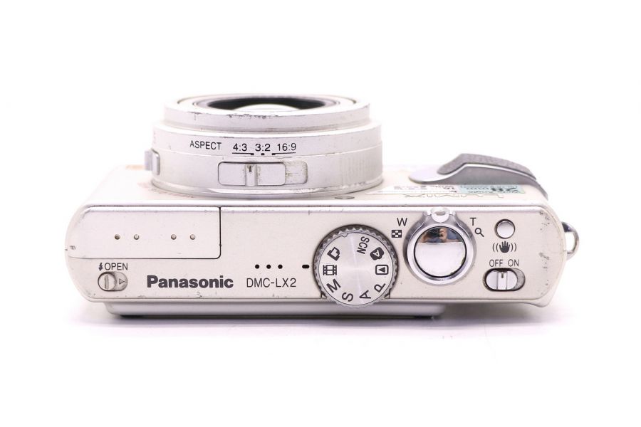 Panasonic Lumix DMC-LX2 компактная цифровая камера