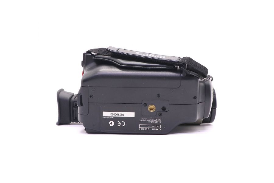 Видеокамера Canon UC6000