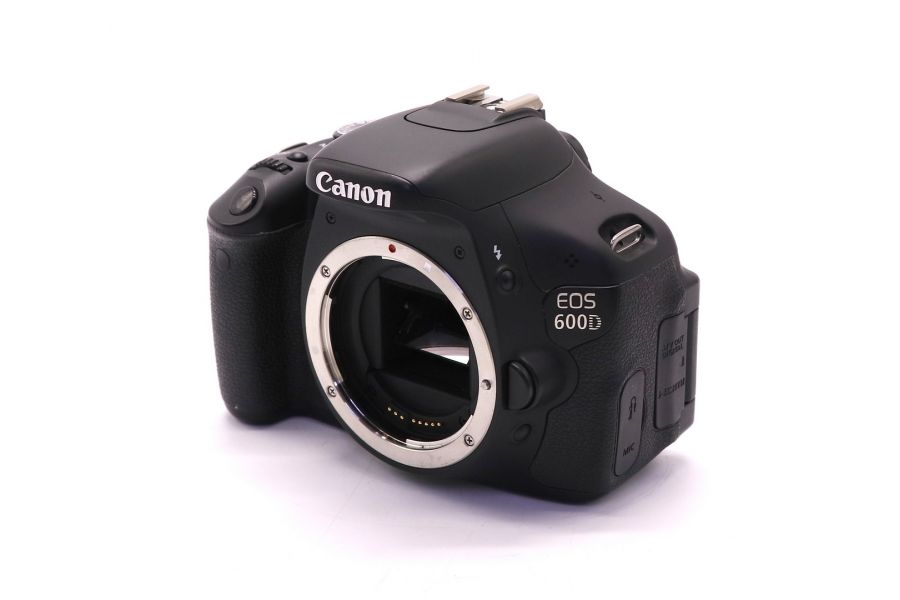 Canon EOS 600D body (пробег 26490 кадров)