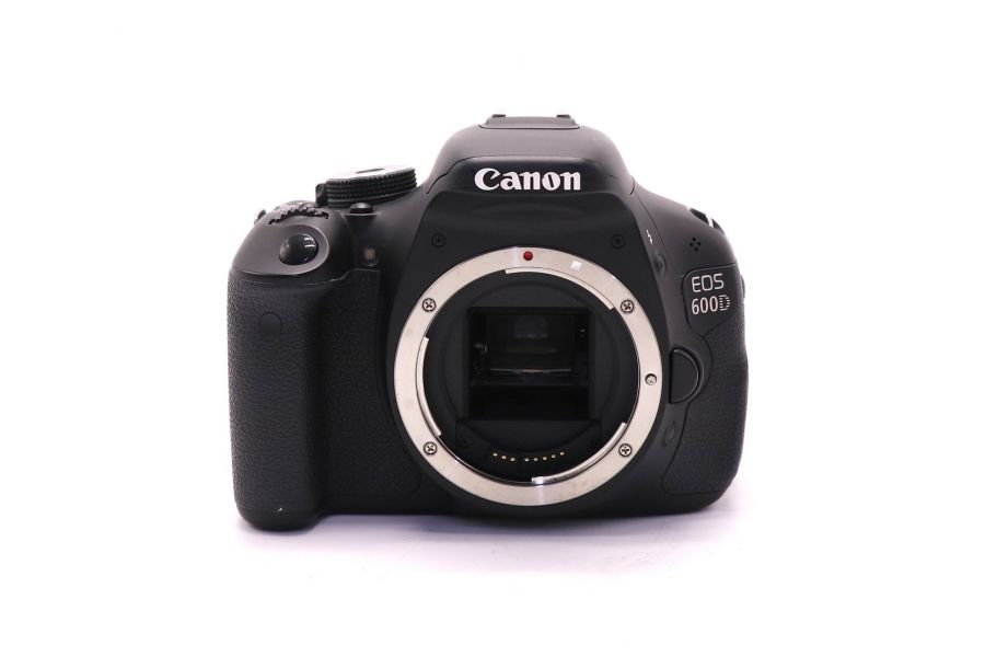 Canon EOS 600D body (пробег 26490 кадров)