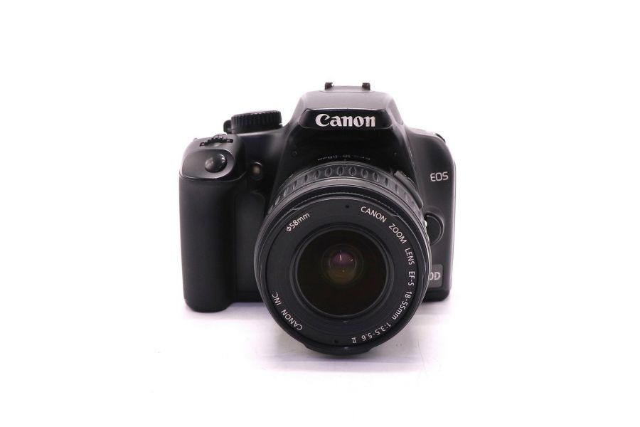 Canon EOS 1000D kit (пробег 10500 кадров)