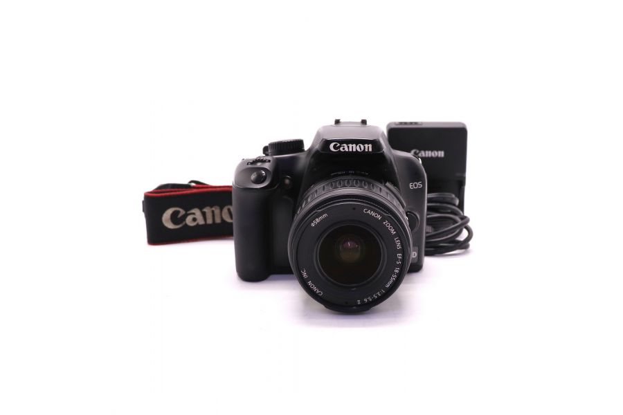 Canon EOS 1000D kit (пробег 10500 кадров)