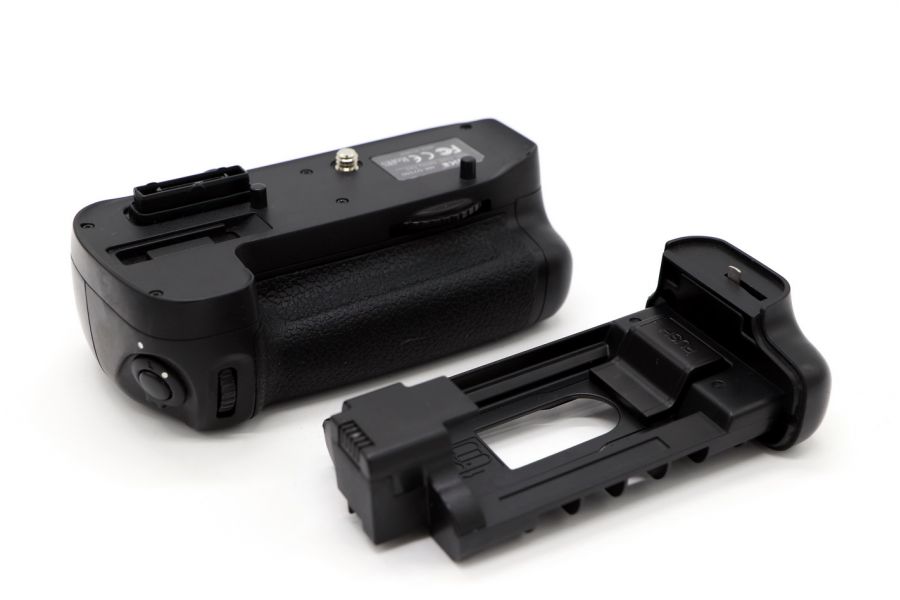 Батарейная ручка Meike MK-D7100