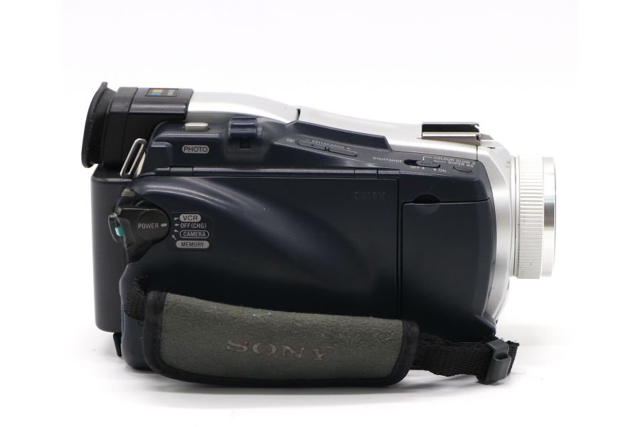 Видеокамера Sony DCR-TRV25E