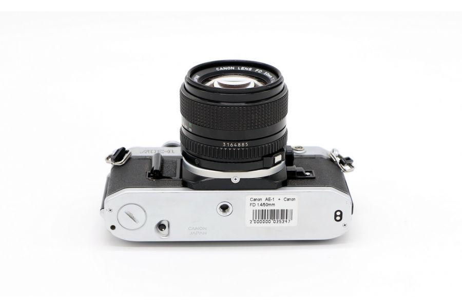 Canon AE-1 kit (Japan, 1979)
