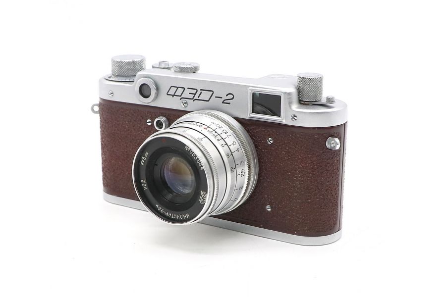 Фэд 2 красный, в упаковке (СССР, 1957)