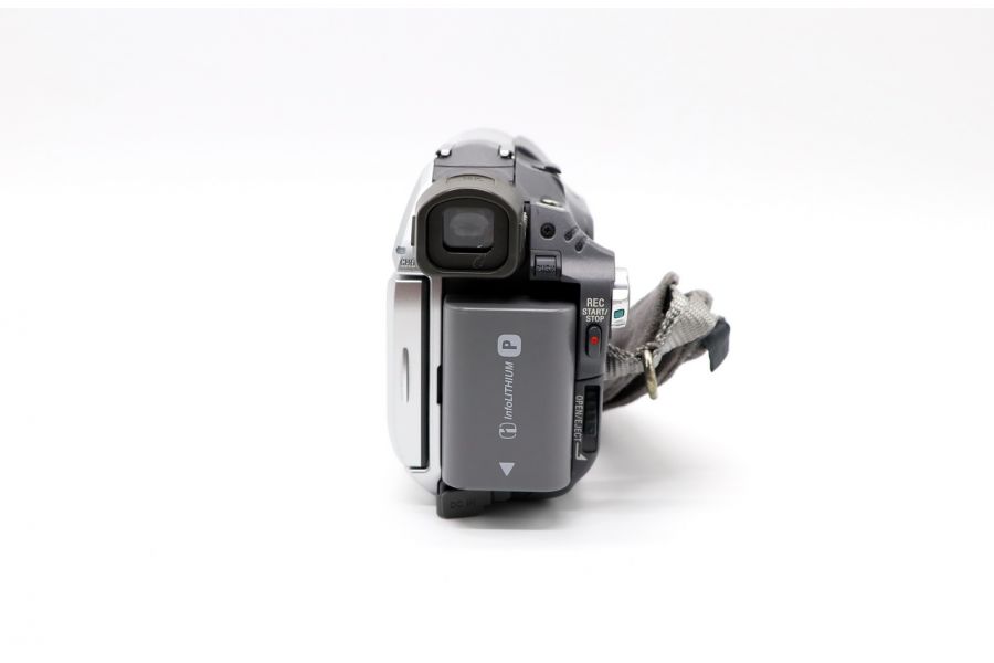 Видеокамера Sony DCR-HC22E