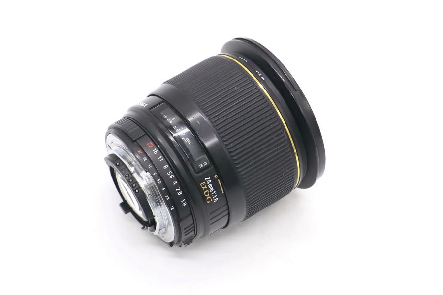 Sigma AF 24mm F1.8 EX DG Nikon F