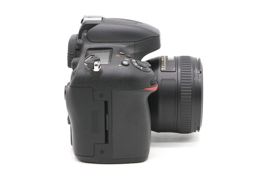 Nikon D600 kit 50mm f/1.4D AF-S Nikkor