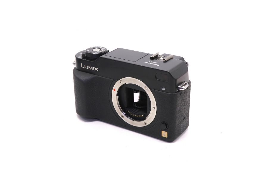 Panasonic Lumix DMC-L1 в упаковке