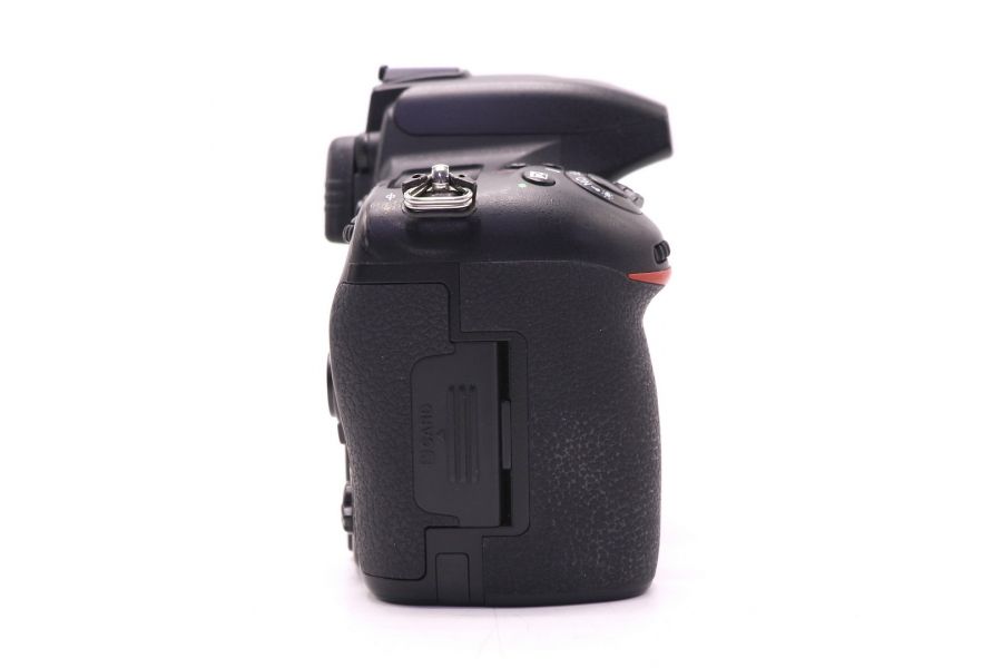 Nikon D750 body в упаковке (пробег 100000 кадров)