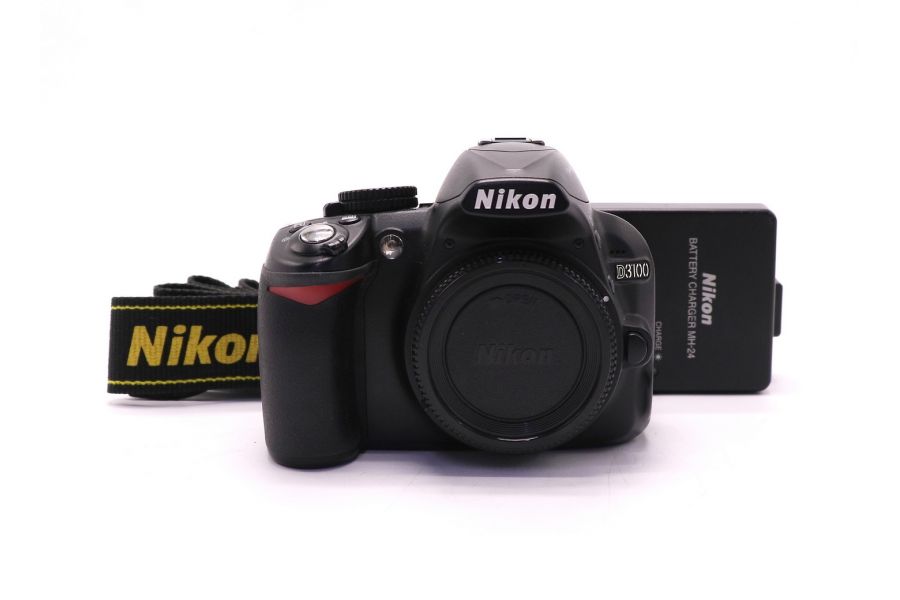 Nikon D3100 body (пробег 16495 кадров)
