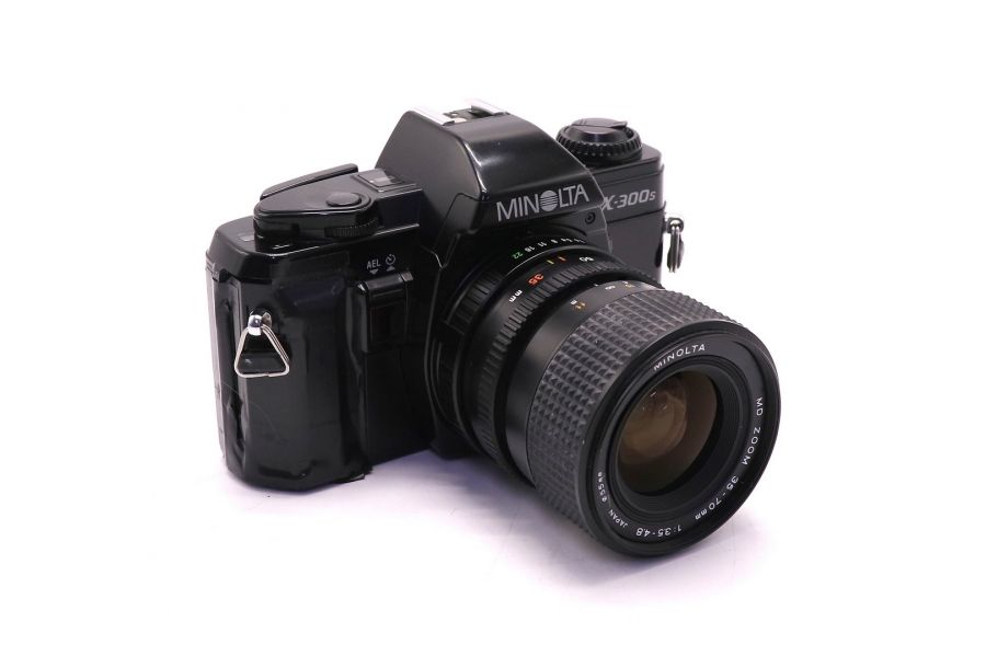 Minolta X-300s kit (Japan, 1990)