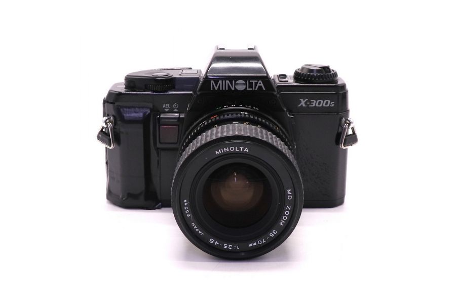 Minolta X-300s kit (Japan, 1990)