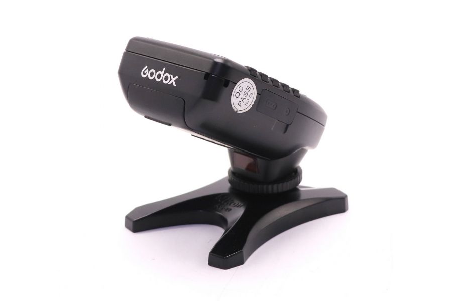 Радиосинхронизатор Godox Xpro-C