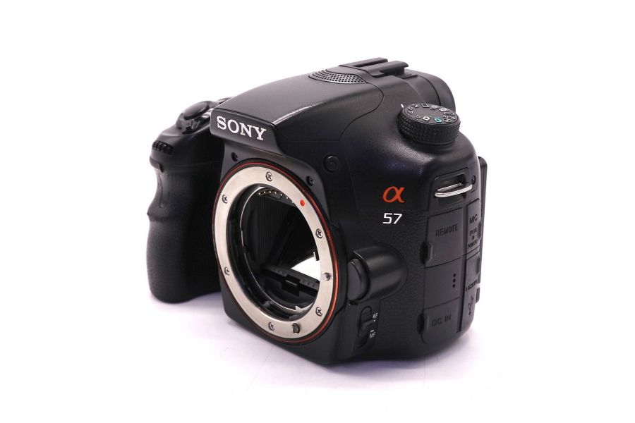 Sony A57 body (пробег 13840 кадров)