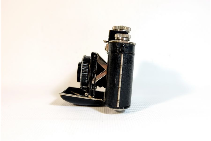 Certo Dollina + Xenar 2.9/5cm (Germany, 1937)