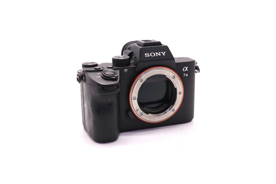 Sony A7III ILCE-7M3 body (пробег 100860 кадров)