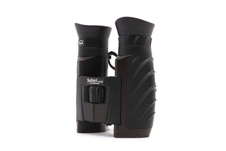 Бинокль Safari UltraSharp 10x26