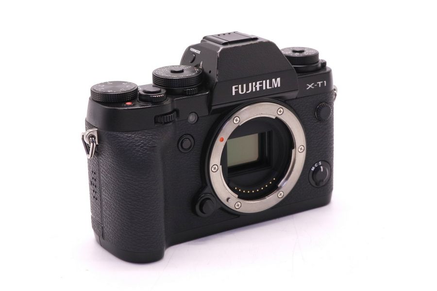 Fujifilm X-T1 body (Japan, 2017)