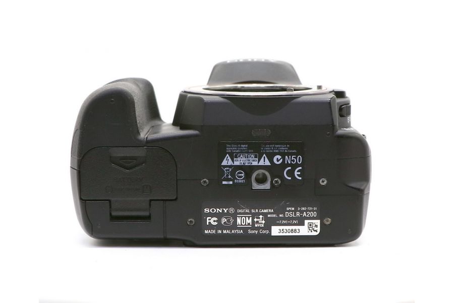 Sony A200 body (Japan)