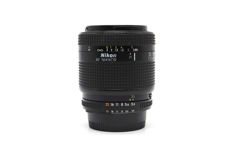 Nikon 35-105mm f/3.5-4.5D AF Nikkor б/у