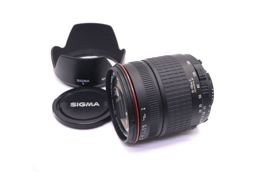 Sigma AF 28-200mm f/3.5-5.6 ASP MACRO Compact Hyperzoom Nikon F