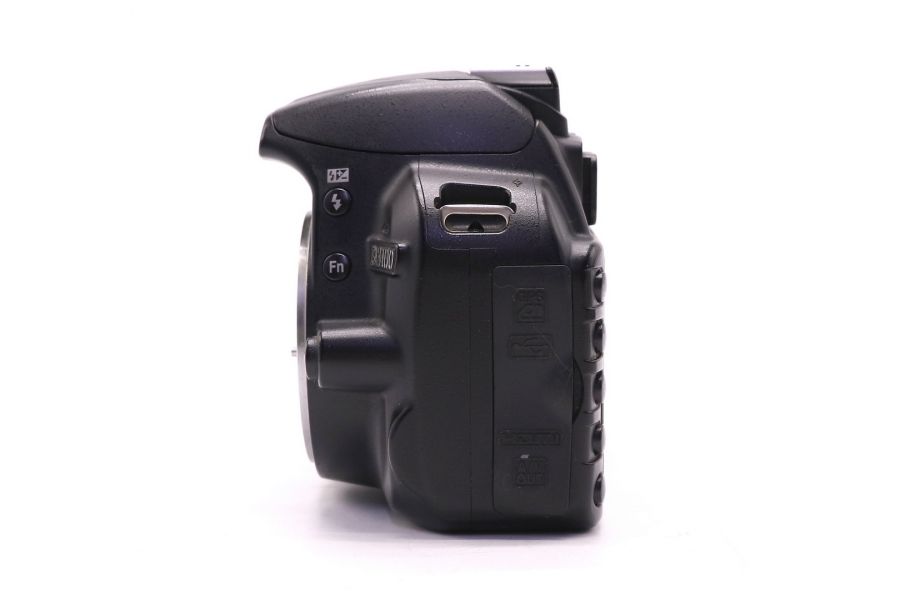 Nikon D3100 body (пробег 13450 кадров)