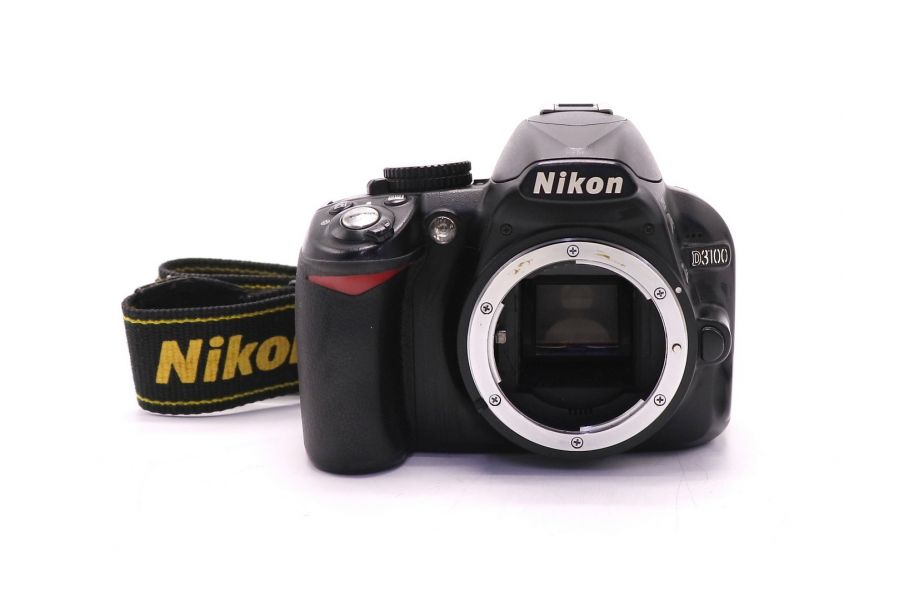 Nikon D3100 body (пробег 13450 кадров)