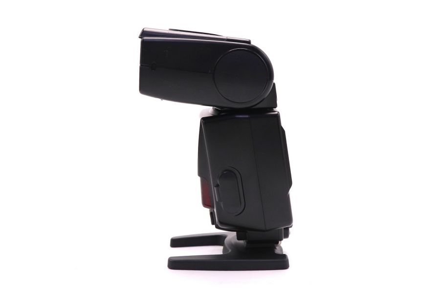 Фотовспышка Nikon Speedlight SB-800 в упаковке