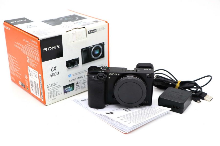 Sony A6000 ILCE-6000L body в упаковке (пробег 1733 кадроа)