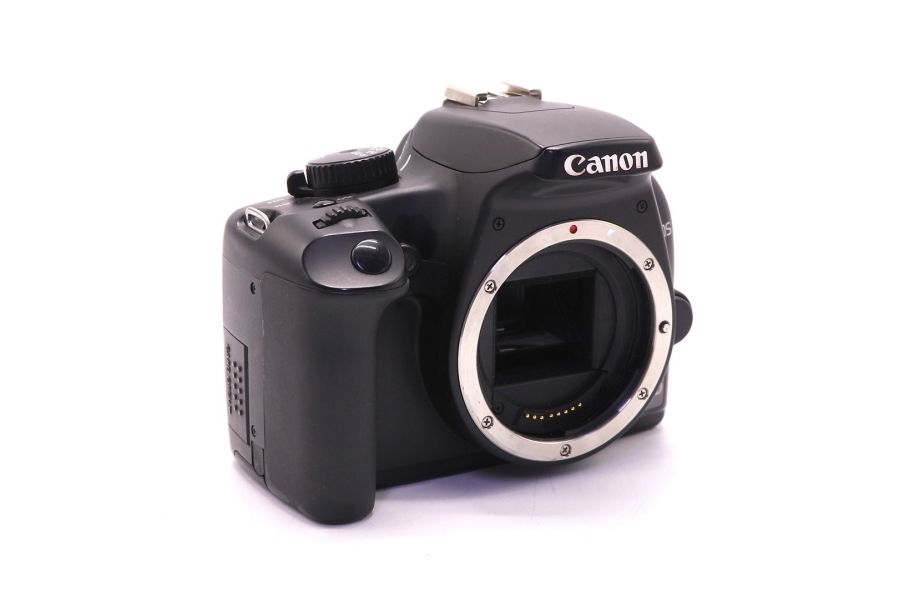 Canon EOS 1000D body в упаковке (пробег 5710 кадров)
