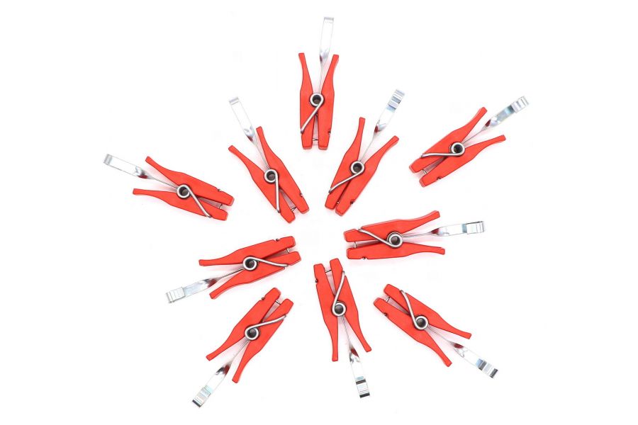 Прищепки для сушки фотопленки