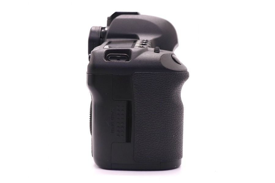 Canon EOS 5D Mark II body (пробег 75300 кадров)